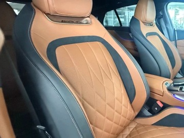 Mercedes AMG GT C190 Coupe 4d Facelifting 43 3.0 367KM 2025 MERCEDES-BENZ AMG GT 43 4-Matic+ 3.0 (367KM) 2025, zdjęcie 9