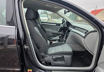 Skoda Superb II Sedan 1.9 TDI PD 105KM 2010 Skoda Superb 1.9Dieselsuper stanZarejestrowana w Polsce 1.9 Diesel 105KM, zdjęcie 11