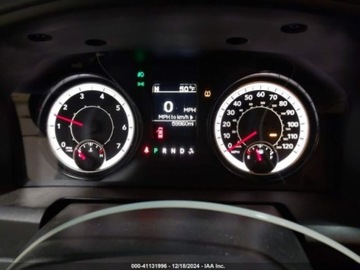  RAM 1500 2019r., Classic Express, od ubezpieczalni 3.6 Benzyna 305KM, zdjęcie 9