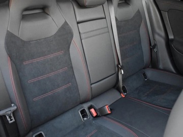 Mercedes CLA C118/X118 Coupe Facelifting 1.3 200 163KM 2025 Mercedes-Benz CLA 200 mHEV AMG Line 7G-DCT 1.3 163KM, zdjęcie 8