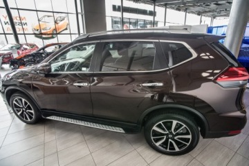 NISSAN X-TRAIL III T32 2014-2021 ПОДНОЖКИ АВТОМОБИЛЯ