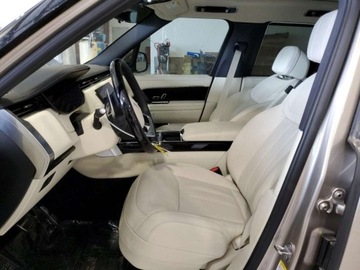 Land Rover Range Rover V SWB 4.4 P535 530KM 2023 Land Rover Range Rover 2023 LAND ROVER RANGE ROVER SE 4.4 Benzyna 530KM, zdjęcie 6