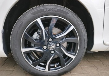 Toyota Yaris III Hatchback 5d Facelifting 2017 1.5 Dual VVT-iE 111KM 2018 Toyota Yaris Selection, Tempomat, Kamera cofania, 2 strefowa klimatyzacja,, zdjęcie 33