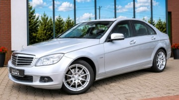 Mercedes Klasa C W204 Limuzyna 1.8 180 K 156KM 2010 Mercedes C 180 1.8 156KM/Klimatronic/ 6 Biegów/