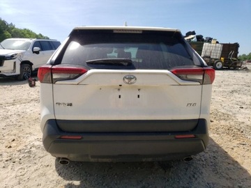 Toyota 2019 Toyota RAV4 TOYOTA RAV4 XLE, 2019r., 2.5L, zdjęcie 5