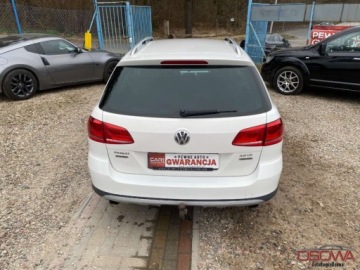 Volkswagen Passat B7 Variant 2.0 TDI CR BlueMotion 177KM 2013 Volkswagen Passat Alltrack 2.0tdi 4-Motion automat dsg skory ledy bi xeno, zdjęcie 13