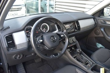 Skoda Kodiaq I SUV Facelifting 2.0 TDI SCR 150KM 2022 Skoda Kodiaq 2.0 TDI 150KM DSG KAMERA SIDEASSIST MATRIX el.klapa Podgrz.fo, zdjęcie 8