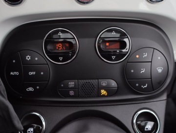 Fiat 500 II Seria 4 1.2 69KM 2018 Fiat 500 1.2, Klima, Klimatronic, Tempomat, zdjęcie 12