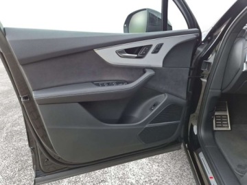 Audi Q7 II SQ7 Facelifting 4.0 TFSI 507KM 2024 Audi SQ7 Audi SQ7 SUV TFSI 507KM tiptronic 4.0 Benzyna 507KM, zdjęcie 11