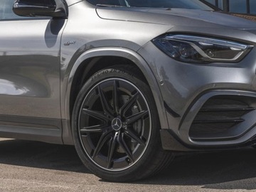 Mercedes GLA II Off-roader AMG Facelifting 2.0 35 306KM 2025 MERCEDES-BENZ GLA AMG 35 4-Matic Suv 2.0 (306KM) 2025, zdjęcie 13