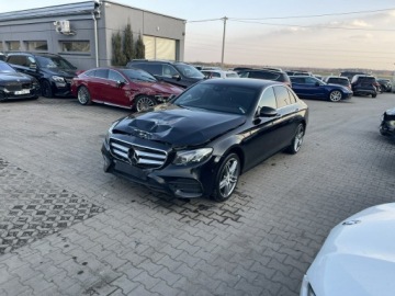 Mercedes Klasa E W213 Kombi 3.0 350d 258KM 2018 Mercedes E 350 AMG Line Skóra Kamery360 Pamięć, zdjęcie 2