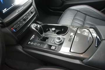 Maserati Ghibli III Sedan Facelifting 3.0 V6 350KM 2017 Maserati Ghibli Nerissimo edition 3.0V6 350KM 2017, zdjęcie 11