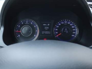 Hyundai i40 Kombi 1.6 GDI 135KM 2012 Hyundai i40 1.6 GDI, Xenon, Klima, Klimatronic, zdjęcie 10