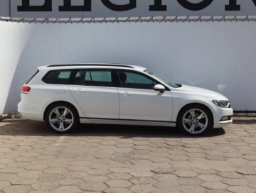 Volkswagen Passat B8 Variant 2.0 TDI BlueMotion SCR 150KM 2018 VW Passat 2.0 TDI, Salon Polska, Klima, zdjęcie 5