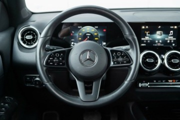 Mercedes GLB SUV 1.3 180 136KM 2021 Mercedes-Benz GLB 180 Style 7G-DCT Salon PL Autotrade 1.3 Benzyna 136KM, zdjęcie 21