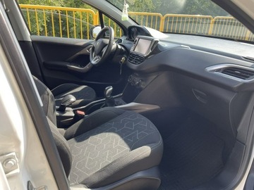 Peugeot 2008 I SUV 1.2 PureTech 82KM 2015 Peugeot 2008 Klima LEDY Mały przebieg, zdjęcie 7