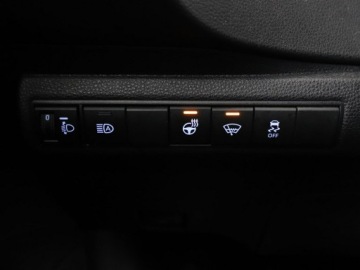 Toyota Corolla XII Hatchback 1.2 Turbo D-4T 116KM 2019 Toyota Corolla klima auto LED kamera, zdjęcie 30
