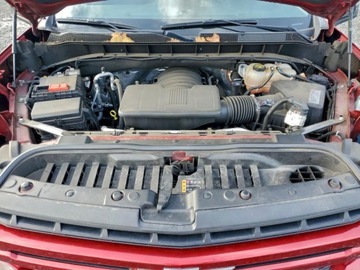 Chevrolet 2021 Chevrolet K1500 Silverado RST 2021 5.3l 5.3 Benzyna 355KM, zdjęcie 6