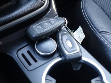 Ford Kuga II SUV 2.0 Duratorq TDCi 140KM 2014 Ford Kuga 2.0 TDCi 140KM/Navi/Asystent, zdjęcie 23