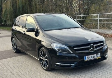 Mercedes Klasa B W246 Sports Tourer 180 BlueEFFICIENCY 122KM 2012 Mercedes-Benz Klasa B Mercedes-Benz Klasa B 180 UrbanStyle Edition 1.6, zdjęcie 1