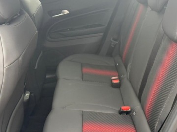 Alfa Romeo Junior SUV 1.2 Hybrid 145KM 2026 ALFA ROMEO Junior Ibrida Suv 1.2 (145KM) 2026, zdjęcie 11