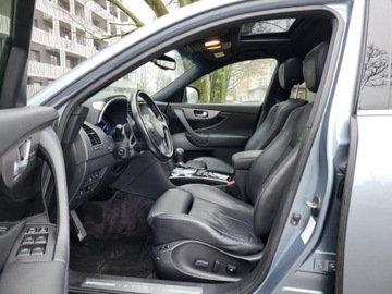 Infiniti QX70 3.7 V6 320KM 2017 INFINITI QX70 3.7 AWD 320 KM, zdjęcie 3