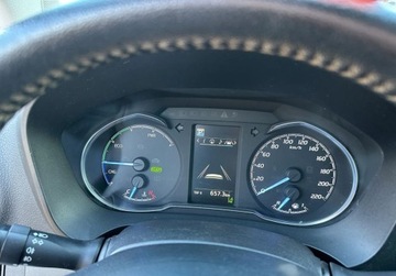 Toyota Yaris III Hatchback 5d Facelifting Hybrid 100KM 2017 Toyota Yaris 1,5 Benzyna Hybryda Automat GWARANCJA Zamiana Zarejestrowany, zdjęcie 9