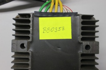 РЕГУЛЯТОР НАПРЯЖЕНИЯ PIAGGIO MP3