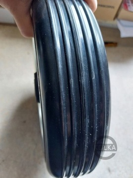 Колесо представляет собой металлорезиновое колесо. Тележка 300 мм 250 кг