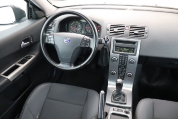 Volvo C30 Hatchback 3d 1.6 D DRIVe 109KM 2010 Volvo C30 1.6 D, Klima, Klimatronic, Tempomat, zdjęcie 6