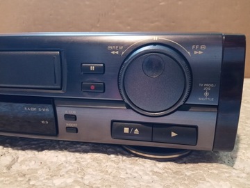 JVC HR-S7000 bez pilota ( może wymagać przeczyszczenia ) STEREO
