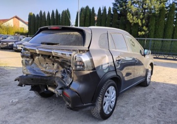 Suzuki SX4 II 2021 Suzuki SX4 S-Cross 112021r. SALON,1.4BenzynaHYBRID. AUT. Uszkodzony przod, zdjęcie 3