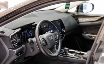 Lexus NX II SUV Facelifting 2.5 450h+ 309KM 2024 Lexus NX 450h Prestige AWD 2.5 Hybryda Plug-in 309KM, zdjęcie 33