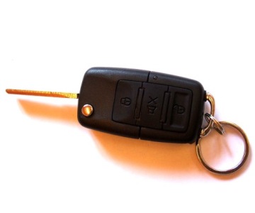 Универсальный контроллер центрального замка NOXON T5P3