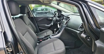 Opel Astra J Sports Tourer Facelifting 1.4 Turbo ECOTEC 120KM 2013 Opel Astra BENZYNA super okazja LIFT polecamy 1.4 Benzyna 120KM, zdjęcie 36