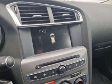 Citroen C4 II Hatchback 5d Facelifting 1.2 PureTech 130KM 2016 Citroen C4 Citroen C4 1.2 PureTech Shine SS 1.2 Benzyna 130KM, zdjęcie 17