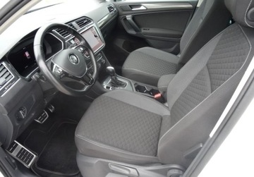 Volkswagen Tiguan II SUV 2.0 TDI 150KM 2018 Volkswagen Tiguan 2.0TDI R-line Bezwypadkowy Serwisowany Oplacony Super St, zdjęcie 1