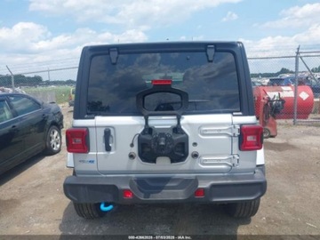 Jeep Wrangler IV 2023 Jeep Wrangler 4XE Sahara 2023 2.0l 2.0 Hybryda 270KM, zdjęcie 4