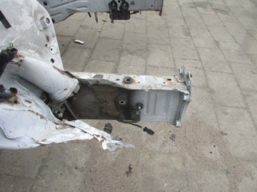 IS III 300H 15R ПРАВАЯ ЧЕТВЕРТЬ РАМЫ 083