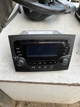 Radio do Fiat Doblo II Lift 17r