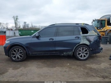 BMW X7 2022 BMW X7 XDrive40i 2022, 3.0L R6 335KM, auto odpala i jezdzi, od ubezpieczal, zdjęcie 7