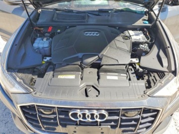 Audi Q8 SUV 3.0 55 TFSI 340KM 2021 Audi Q8 2021 AUDI Q8 PRESTIGE S-LINE 3.0 Benzyna 340KM, zdjęcie 12