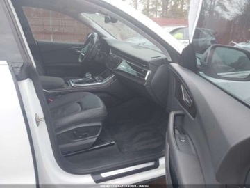 Audi Q8 2023 Audi Q8 Premium 55 Tfsi Quattro Tiptronic 2023 3.0l 3.0 Benzyna 335KM, zdjęcie 9