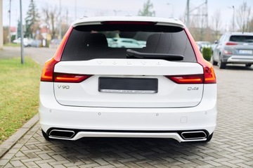 Volvo V90 II Kombi 2.0 D4 190KM 2018 R-DESIGN _ PANORAMA _KAMERA_ MEGA WYPOSAŻENIE, zdjęcie 11