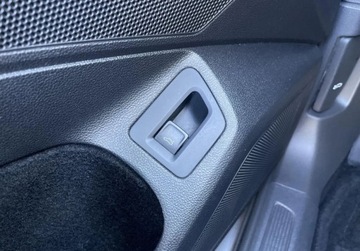 Volkswagen Passat B8 Variant Facelifting 1.5 TSI EVO 150KM 2021 Volkswagen Passat Business 1.5 TSI 150 KM DSG Podg. fot Navi Climatroni, zdjęcie 15