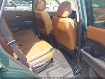 Nissan Pathfinder III 2024 Nissan Pathfinder Platinum 4wd 2024 3.5 Benzyna 284KM, zdjęcie 13
