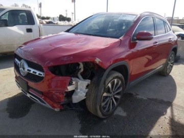 Mercedes GLA II 2021 Mercedes-Benz GLA 250 2021 2.0 Benzyna 221KM, zdjęcie 1