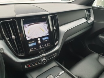 Volvo XC60 II 2019 VOLVO XC60 MR2020 4x4 AUT, PANORAMA, virtual cockpit, sport fotel, KAMERA, zdjęcie 19