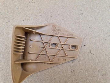 DRŽÁTKO LEVÝ PŘEDNÍ SEDADLA SIGNUM OPEL VECTRA C 2.2