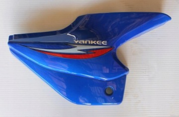 PLASTIK BOCZNY YANKEE 50 PRAWY NIEBIESKI c